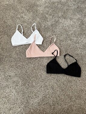 Set of 3 Ribbed Triangle Bralettes Set White, Nude, Black